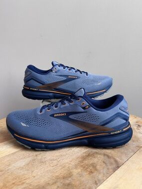 Brooks Ghost 15 Men's Size 10.5 Wide 2E Running Shoes Flintstone Peacoat Blue